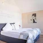 Smartfewo Loft Sauna Balkon Parkplatz *