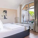Apartamento Smartfewo Loft Sauna Balkon Parkplatz