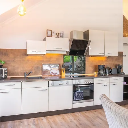 Apartamento Smartfewo Loft Sauna Balkon Parkplatz